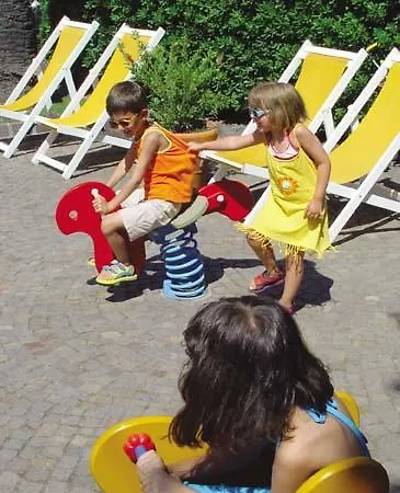 Aparthotel Chiara 3*