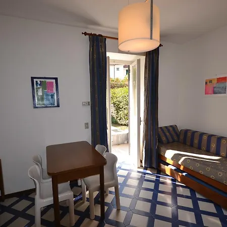 Apartahotel Chiara 3*