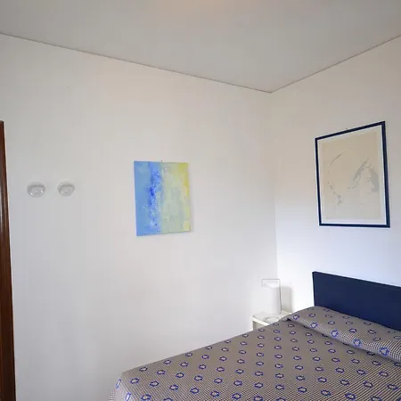 Aparthotel Chiara 3*