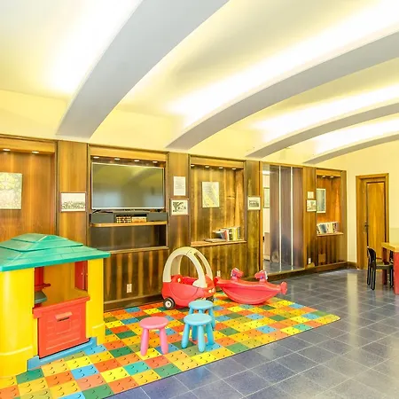 Apartahotel Chiara 3*