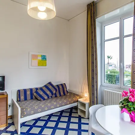 Aparthotel Chiara 3*