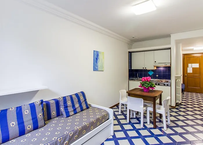 Apartmanhotel Chiara 3*