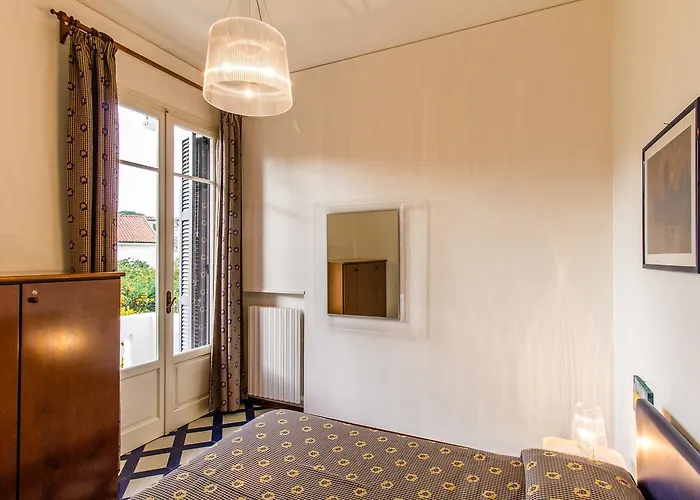 Apartmanhotel Chiara 3*