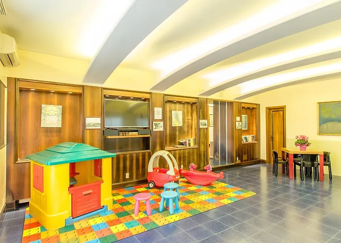 Apartahotel Chiara 3*